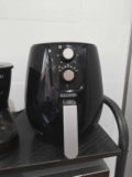 Black Decker Fritadeira, Air Fryer, com Cesto Antiaderente e Timer, Ajuste de Temperatura, 5L, 127V