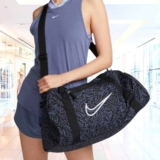 Bolsa Nike Gym Club Feminina