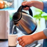 Chaleira Elétrica Inox 127v (Preto)