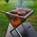 Churrasqueira De Inox Dobrável Portátil A Carvão – Maleta