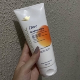 Dove Sérum Hidratante Corporal Niacinamida + Uniformizador 180ml