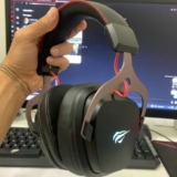 Fone de Ouvido Headphone RGB Gamer Havit H2015BG Wireless 2.4G Sem Fio, Bluetooth e Cabo 3,5mm, com Microfone Destacável, Falantes de 50mm, Headband Suspenso Regulável, Cor: Preto, Tamanho: Médio