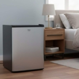 Frigobar Pfg85pl 68 Litros Platinum Philco