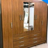 Guarda-roupa Casal com Espelho 6 Portas – 6 Gavetas Demóbile Paris II