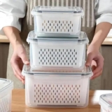 Kit 3 Potes Organizadores de Geladeira Hermético com Trava nas Tampas Borracha Isolante e Cesto de Escorrer Removível – Organizador de Alimentos Frutas Legumes Saladas – Sem BPA – Qualidade Premium