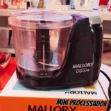 Mini Processador Mallory New Oggi – 150W, 350ml, Corte, Trituração e Moagem, Pés Antiderrapantes, Sistema de Segurança – 127V
