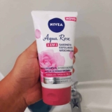 NIVEA Aqua Rose 3 em 1 150ml – Sabonete, Esfoliante e Máscara Facial – Com argila branca, ácido hialurônico e água de rosas orgânica