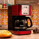 Oster Cafeteira Flavor Programável, Vermelha, 220v, BVSTDC4401RD