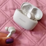 PHILIPS, Fone de Ouvido Sem Fio TWS, TAT1109WT/00, Bluetooth, Com Microfone, Até 24 horas de bateria, Branco