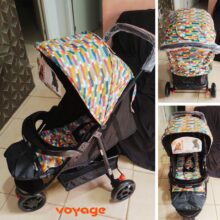 Voyage Carrinho Delta Colore, Cinto 5 Pontos, Cesto Porta Objetos, Capota Retrátil com Bolso (Até 15kgs), Multicolorido