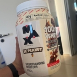 100% Whey Max Titanium x Dr. Peanut (900g), Sabor Bueníssimo