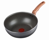Frigideira Wok Rochedo Natural Stone 24cm, Cinza com Efeito Pedra, Antiaderente Minerium, Alumínio de Alta Espessura 2mm, Thermo-Sinal e Cozimento Homogêneo