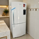 Geladeira Brastemp Frost Free Inverse 591 Litros Branca – BRE85MB