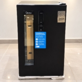 Cervejeira Preta Frost Free 82 Litros Midea Cor Preto