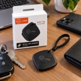 Mini Localizador Rastreador Smart Tag Gps Com Cordão Chaveiro Cor Preto Compatível Com iPhone Apple Chrome Technology