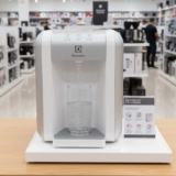 Purificador Electrolux Compacto Painel Digital Pe11b Bivolt Branco