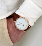 Relógio Feminino de Couro Marrom Saint Germain Bronx Rose Gold 32mm Cor do fundo Branco
