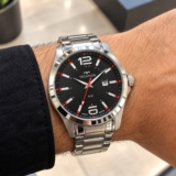 Relógio Masculino Technos Racer Grande 46 Milímetros Aço Inoxidável Analógico Prateado Mostrador Preto Detalhes em Vermelho Performance Calendário Prova D’Água 50m 2115GUS1R