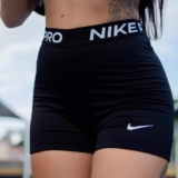 Shorts Nike Pro Feminino – Preto