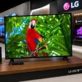 Smart TV LG UHD AI UA75 50 polegadas HDR10 Pro Processador α7 AI Ger8 webOS 25