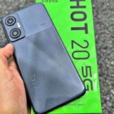 Smartphone Infinix Hot 20 128GB Preto 5G MediaTek Dimensity 810 4GB RAM 6,6″ Câm. Dupla + Selfie 8MP Dual Chip