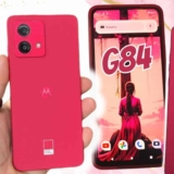 Smartphone Motorola Moto g84 5G – 256GB 16GB (8GB RAM+8GB Ram Boost) 50MP Ultra-Pixel AI Camera Tela pOLED NFC – Viva Magenta