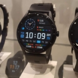 Smartwatch PEJE Relógio Smartwatch com Pulseira Extra – Tela Touch HD 1.28″,À Prova d’Água IP68,Faz Chamadas Bluetooth,123+ Modos Esportivos,Bateria de 5-7 Dias,Compatível com iOS/Android.(Preto)