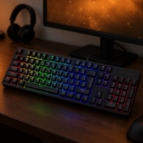 Teclado Membrana Gamer Redragon Netherbane Iluminação Rainbow Preto ABNT2 K521-R PT