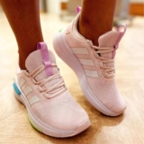 Tênis Esportivo Masculino E Feminino Racer Tr23 adidas Novo