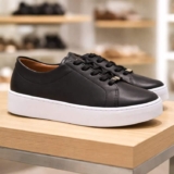 Tênis Feminino Casual Baixo Liso Vizzano