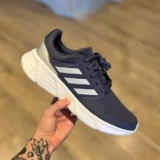 Tênis Galaxy 6 adidas
