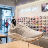 Tênis New Balance Fresh Foam Arishiv4 Feminino