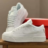 Tênis Nike Court Legacy Lift Feminino