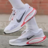 Tênis Nike Journey Run Masculino