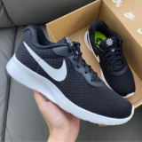 Tênis Nike Tanjun Flyease Masculino