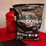 Whey 100% Hd – 900G Refil Morango, Black Skull