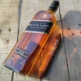 Whisky Escocês Johnnie Walker Black Label 12 anos 750ml caixa com 12 unidades