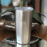 WOLFF – Copo Térmico de Aço Inox Parede Dupla Com Tampa 600ml Prata – Para Viagem – Mantém a Bebida na Temperatura Ideal